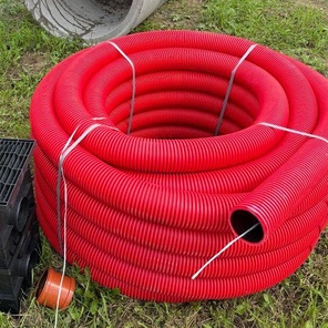 Дренажная труба